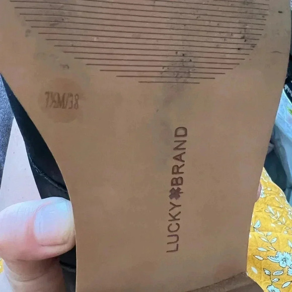 Lucky brand black flats size 7 1/2 - Picture 6 of 7